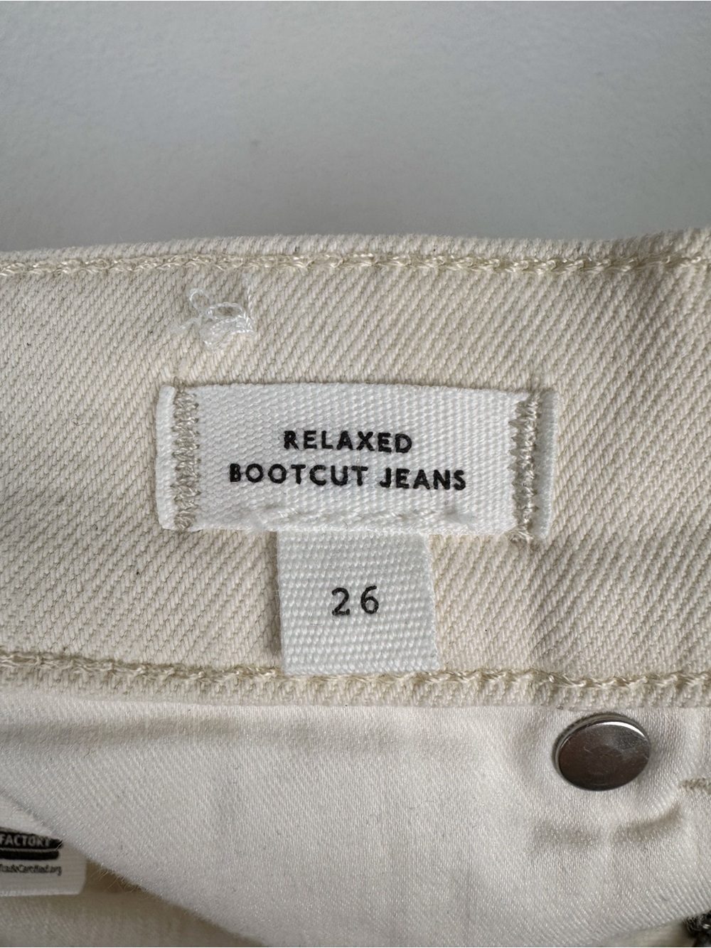 Madewell Relaxed Bootcut High Rise Comfort Stretch Jeans Cream Size 26 NWT - Picture 8 of 9